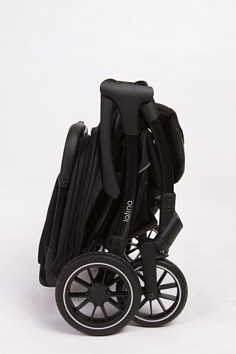 Коляска прогулочная Peppy Latina (black cosmos) черная Коляска прогулочная Peppy Latina (black cosmos) черная