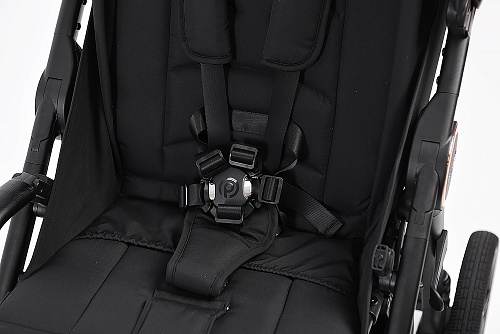 Прогулочная коляска Peppy Marco (Rose black) черный/золотой Прогулочная коляска Peppy Marco (Rose black) черный/золотой