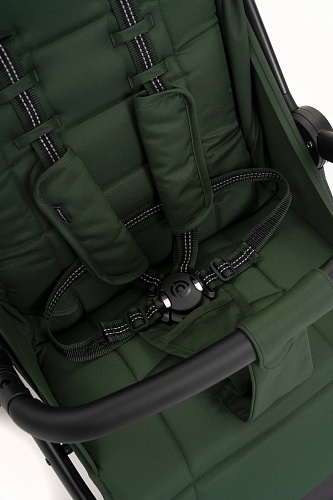 Прогулочная коляска Peppy Bruno (Deep Green) зеленый Прогулочная коляска Peppy Bruno (Deep Green) зеленый