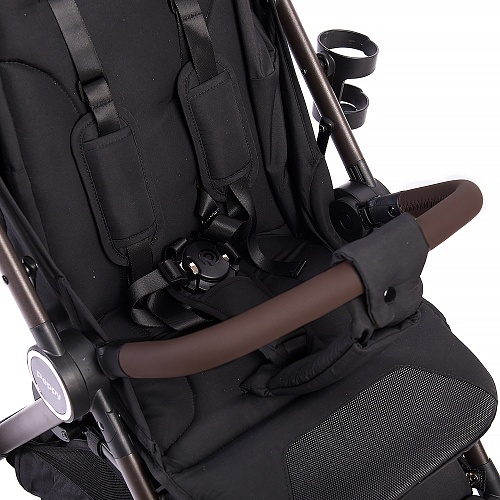 Коляска прогулочная Peppy Vigo (Black) черный Коляска прогулочная Peppy Vigo (Black) черный