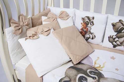 Комплект Премиум ПАННО "Енотик с игрушками"(кофе) Комплект Премиум ПАННО "Енотик с игрушками"(кофе)