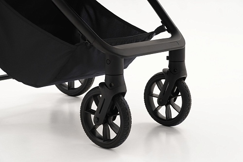 Прогулочная коляска Peppy Bruno (Black Cosmos) черный Прогулочная коляска Peppy Bruno (Black Cosmos) черный