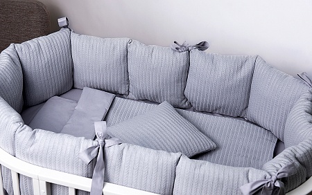 Комплект в кроватку с универсальными бортиками "Vintage" пике / сатин (серый)