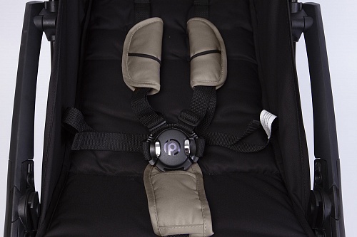 Коляска прогулочная Peppy Latina (sandstone) песочная Коляска прогулочная Peppy Latina (sandstone) песочная